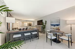 7741 Pebble Creek Cir, Naples, FL 34108 - Photo 10