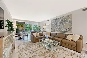 7741 Pebble Creek Cir, Naples, FL 34108 - Photo 6