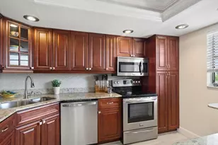 9395 Pennsylvania Ave, Bonita Springs, FL 34135 - Photo 8