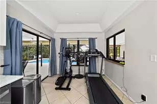 2370 Pinewoods Cir, Naples, FL 34105 - Photo 16