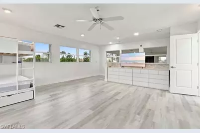 5622 Deauville Ct, Cape Coral, FL 33904 - Photo 14
