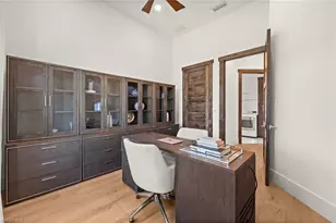 380 Tradewinds Ave, Naples, FL 34108 - Photo 32