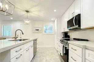 507 Broad Ave S, Naples, FL 34102 - Photo 4