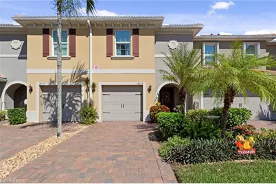 12555 Laurel Cove Dr, Fort Myers, FL 33913 - Photo 2