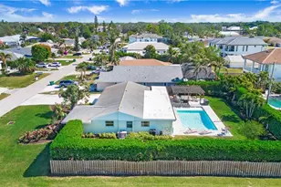 800 100th Ave N, Naples, FL 34108 - Photo 44