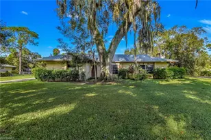 340 Pollywog Point, Labelle, FL 33935 - Photo 1