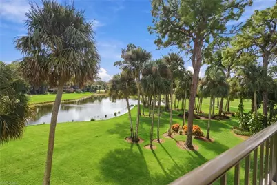 105 Clubhouse Ln #388, Naples, FL 34105 - Photo 6