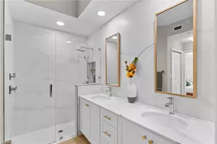 1960 Willow Bend Cir, Naples, FL 34109 - Photo 10