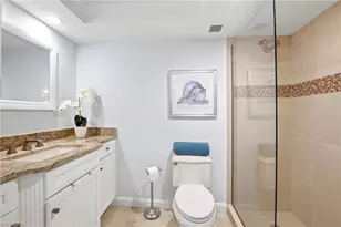2401 Gulf Shore Blvd N, Naples, FL 34103 - Photo 12