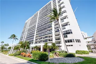 4041 Gulf Shore Blvd NW, Naples, FL 34103 - Photo 34
