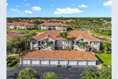 3015 Horizon Ln #2702, Naples, FL 34109 - Photo 2