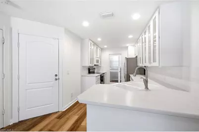 5729 Cove Cir #34, Naples, FL 34119 - Photo 8