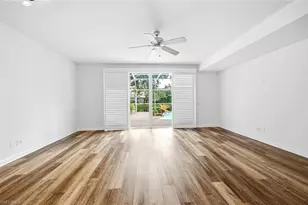 5729 Cove Cir, Naples, FL 34119 - Photo 4