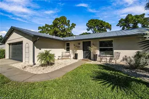 2265 Outrigger Ln, Naples, FL 34104 - Photo 2