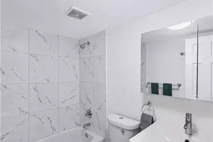 4625 Bayshore Dr, Naples, FL 34112 - Photo 26