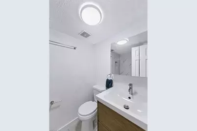4625 Bayshore Dr #D7, Naples, FL 34112 - Photo 28