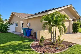 861 Hofstra Dr, Fort Myers, FL 33919 - Photo 20