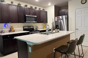 15477 Wildflower Cir, Naples, FL 34119 - Photo 4