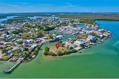 103 Bayshore Way, Goodland, FL 34140 - Photo 16