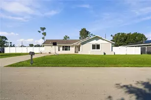 18688 Bradenton Rd, Fort Myers, FL 33967 - Photo 2