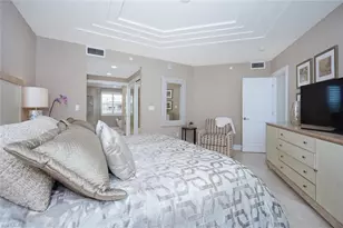 9577 Gulf Shore Dr W, Naples, FL 34108 - Photo 16