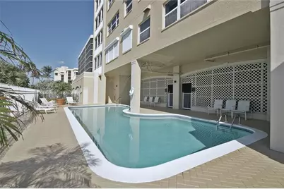 9577 Gulf Shore Dr #601, Naples, FL 34108 - Photo 18