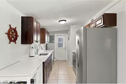 2140 Harbor Ln, Naples, FL 34104 - Photo 20