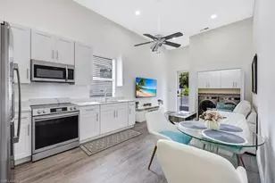 2061 Santa Barbara Blvd, Naples, FL 34116 - Photo 44
