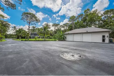 2061 Santa Barbara Blvd, Naples, FL 34116 - Photo 42