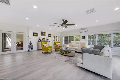 2061 Santa Barbara Blvd, Naples, FL 34116 - Photo 10