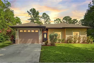 590 6th St NE, Naples, FL 34120 - Photo 4