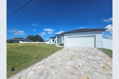 2709 NW 5th Ter, Cape Coral, FL 33993 - Photo 2