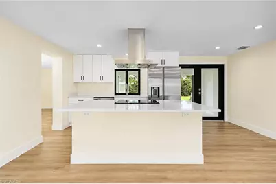 11390 Heidi Lee Ln, Fort Myers, FL 33908 - Photo 4
