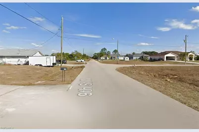 807 Bert Ave N, Lehigh Acres, FL 33971 - Photo 4