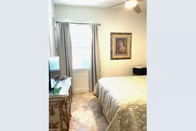 8121 Piedmont Dr, Naples, FL 34104 - Photo 22