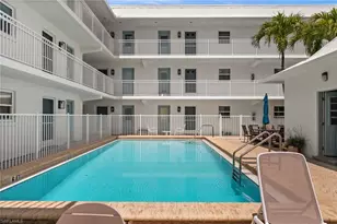 1021 3rd St S, Naples, FL 34102 - Photo 18