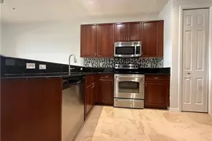 1370 Mariposa Cir, Naples, FL 34105 - Photo 6