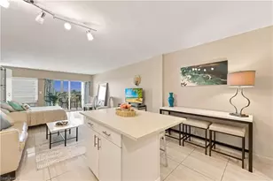 1 Bluebill Ave, Naples, FL 34108 - Photo 2