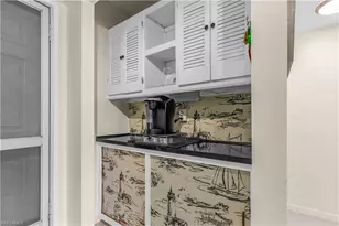 150 Turtle Lake Ct, Naples, FL 34105 - Photo 6