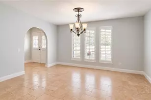 1089 Nottingham Dr, Naples, FL 34109 - Photo 6