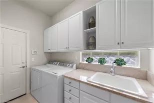 28510 Guinivere Way, Bonita Springs, FL 34135 - Photo 38