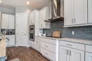 4524 Tamarind Way, Naples, FL 34119 - Photo 12