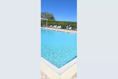 687 Grove Dr, Naples, FL 34120 - Photo 20