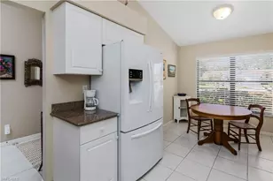 565 Kings Way, Naples, FL 34104 - Photo 14