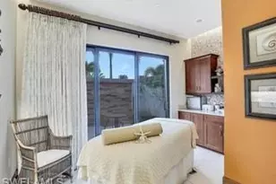 9393 Pocida Ct, Naples, FL 34119 - Photo 34
