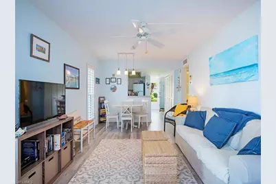 53 High Point Cir W #101, Naples, FL 34103 - Photo 4