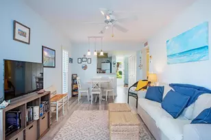 53 High Point Cir W, Naples, FL 34103 - Photo 4