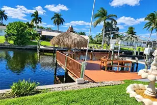 5214 Willow Ct, Cape Coral, FL 33904 - Photo 6