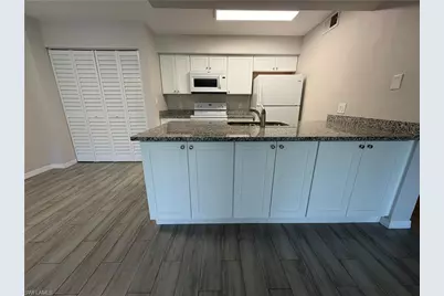 5307 Summerlin Rd #701, Fort Myers, FL 33919 - Photo 10