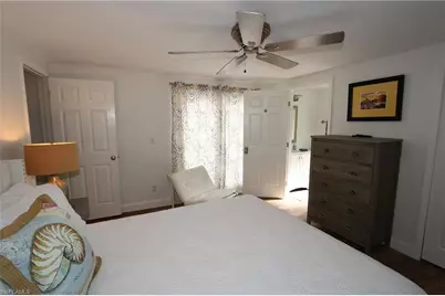 714 11th St N, Naples, FL 34102 - Photo 24